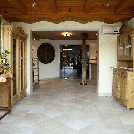 Weingut Stoff Bed & Breakfast Kitzeck im Sausal Exterior photo